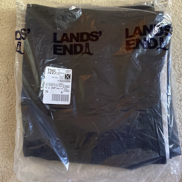Lands End Traditional Chino pants - Picture 3 of 4